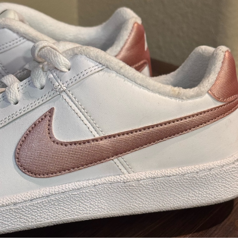 Nike Court Royale | White with a Rose Gold Swoosh | Women’s Size 8.5 - Picture 2 of 8